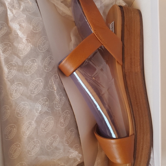 Steve Madden Aida Cognac Leather 